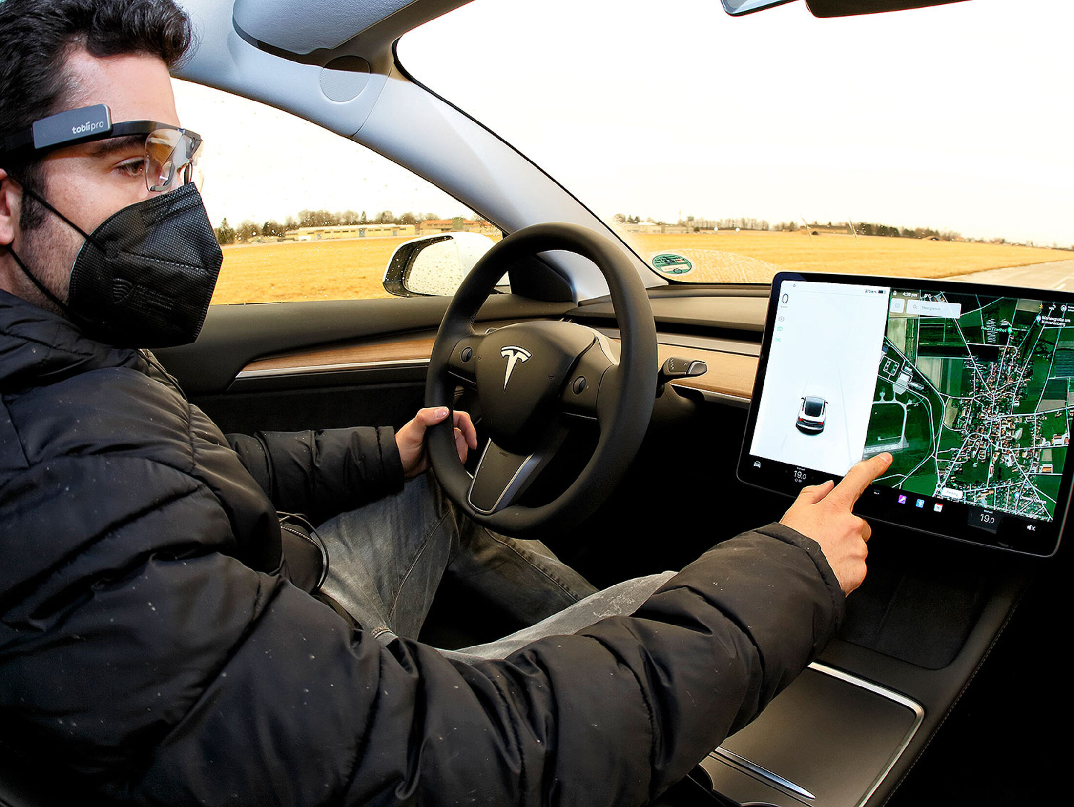 ADAC testet Bediensysteme von Autos: Tesla Model 3 ist großes  Sicherheitsrisiko