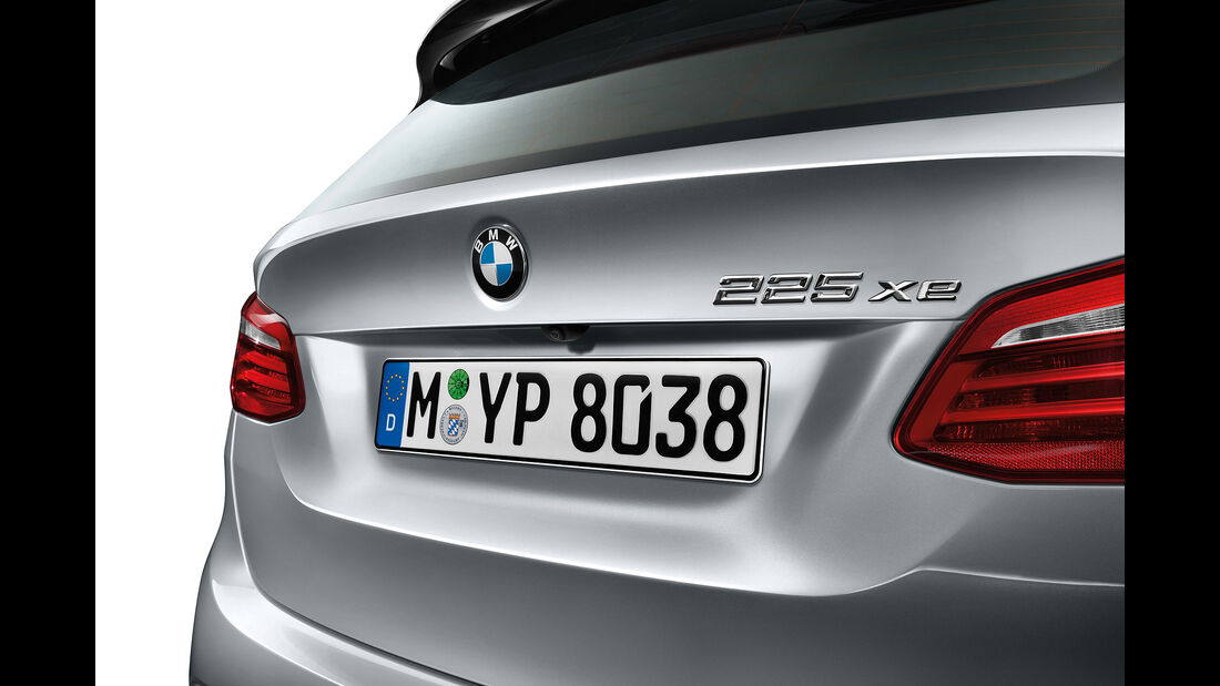 08/2015, BMW 225xe Sperrfrist