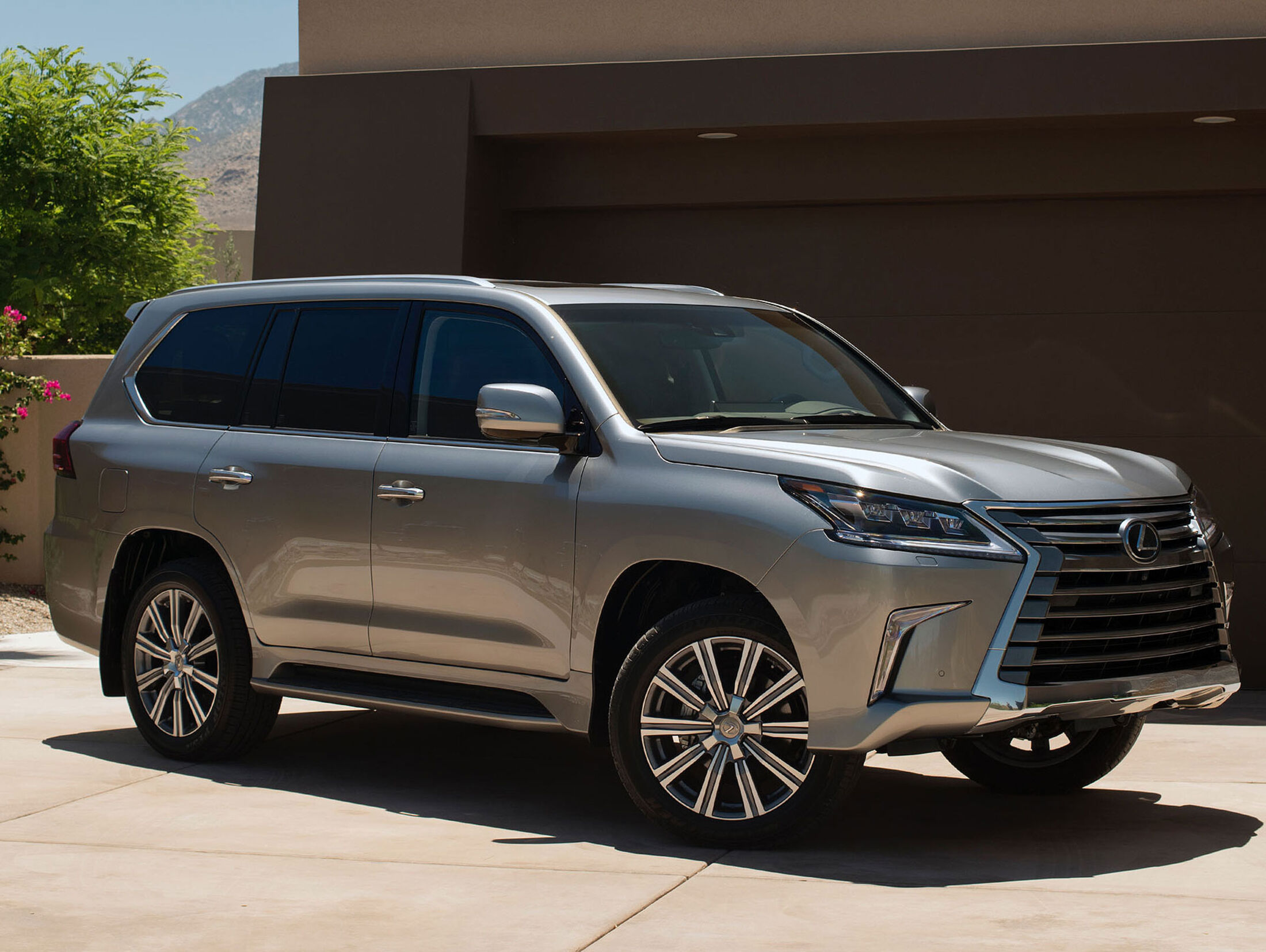 Lexus LX570 (Лексус Лх 570)