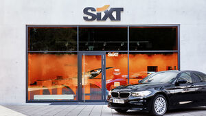 08/2018, Sixt Station