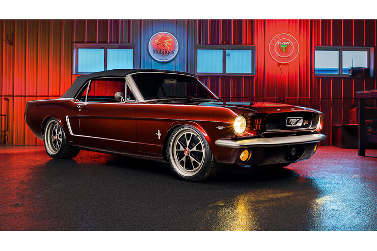 Ringbrothers-1964-5-Ford-Mustang-Cabrio-Restomod-Nur-die-Radnabenkappen-sind-noch-original