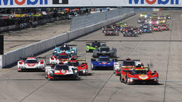 1.000 Meilen Sebring 2023 - WEC - Start - Ferrari 499P - Toyota GR010 - Porsche 963 - Cadillac V-Series.R -  Peugeot 9X8 - Glickenhaus 007