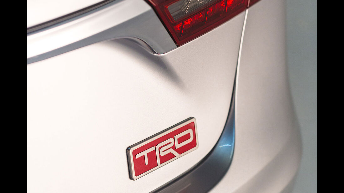 11/2015 Toyota auf der Sema 2015 Toyota TRD Avalon
