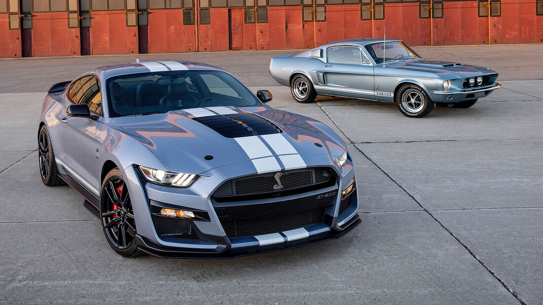 11/2021, 2022 Ford Mustang Shelby GT500 Heritage Edition