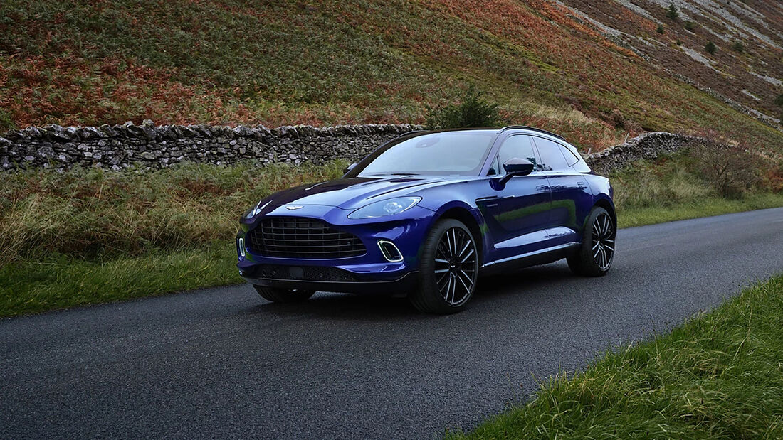 11/2021, Aston Martin DBX Straight-Six China