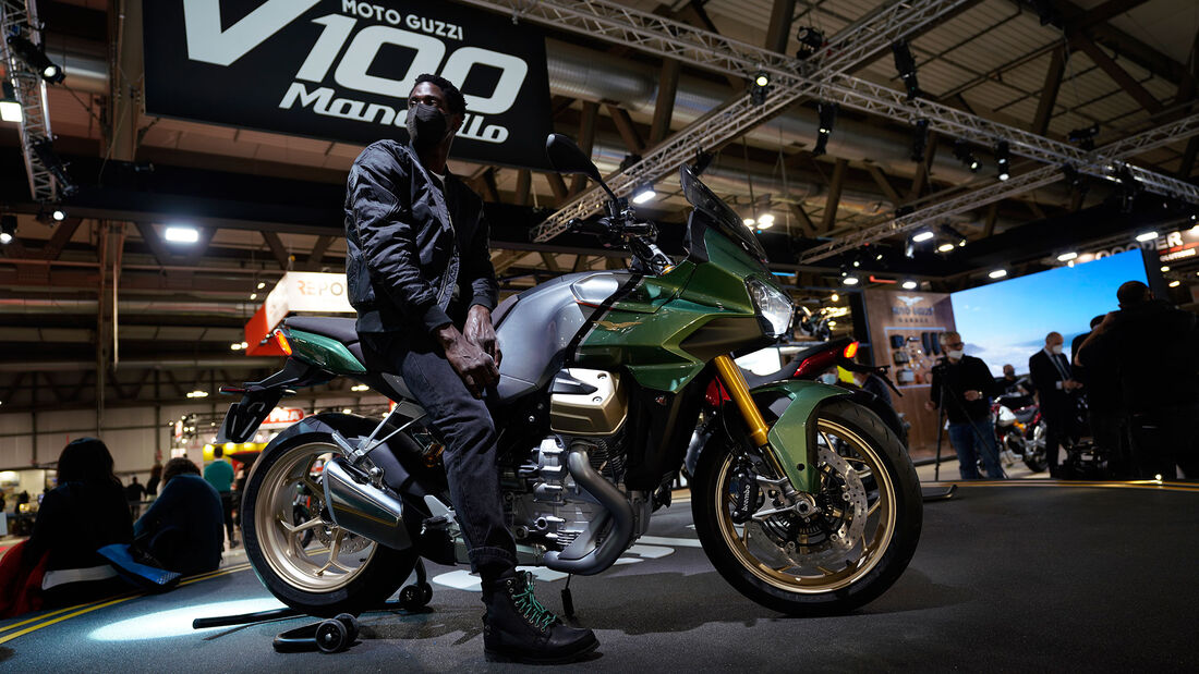 11/2021_Moto Guzzi V100 Mandello