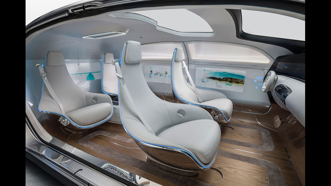 12/2014, Mercedes F 015 Luxury in Motion CES