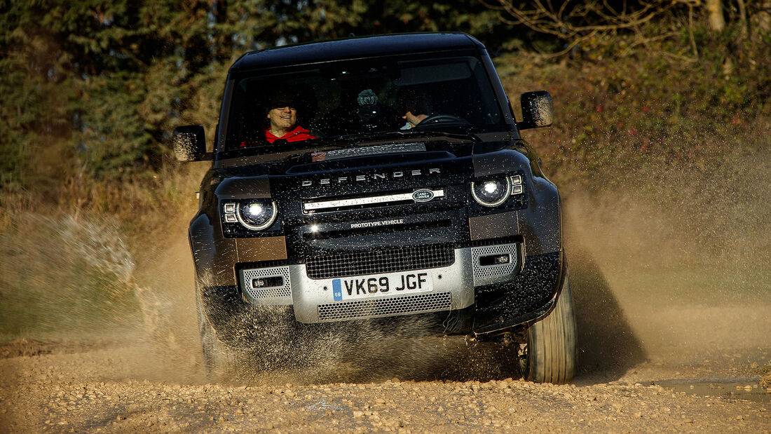 Erster Check Und Mitfahrt Land Rover Defender Auto Motor Und Sport