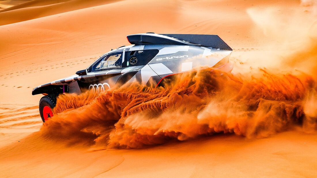 12/2021, Audi RS Q e-tron Rallyeauto Dakar