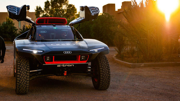 12/2021, Audi RS Q e-tron Rallyeauto Dakar