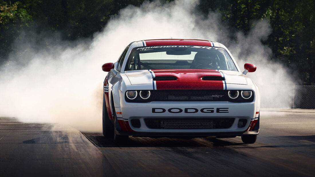 12/2021, Dodge Challenger mit Mopar Direct Connection Werkstuning