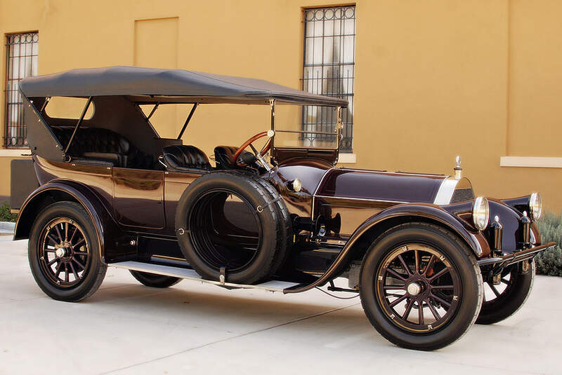 1915 Pierce-Arrow Model 48 7-Passenger Touring