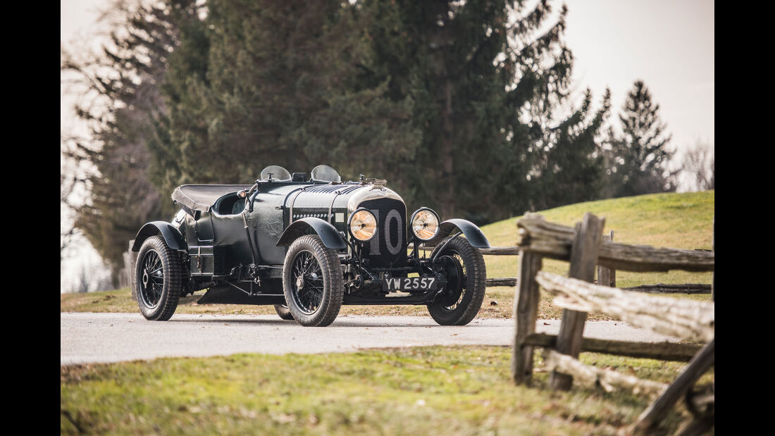 1928 Bentley 4 1/2-Litre Le Mans Sports "The Bobtail" by Vanden Plas
