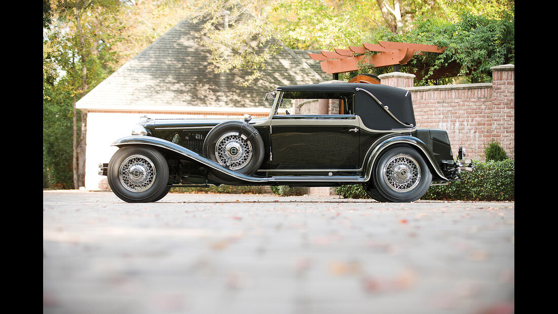 1930 Cord L-29 Sport Cabriolet by Voll & Ruhrbeck