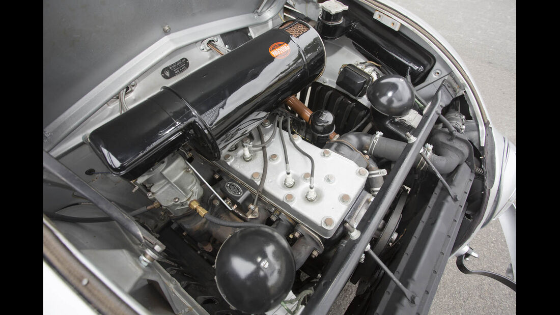 1934er DeSoto Airflow Coupe
