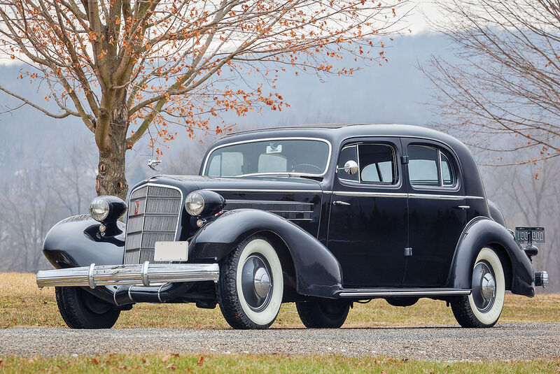 1935 Cadillac Series 30 Five-Passenger Town Sedan by Fleetwood