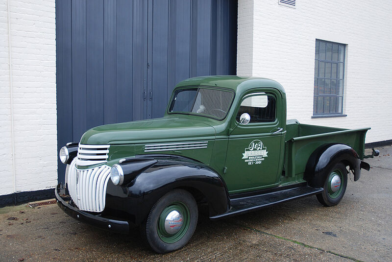 1941  Chevrolet ½ tonne Short Box Pick-Up Truck