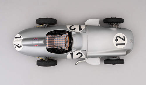 1955er Mercedes W196 Monoposto als 1-zu-8-Modell