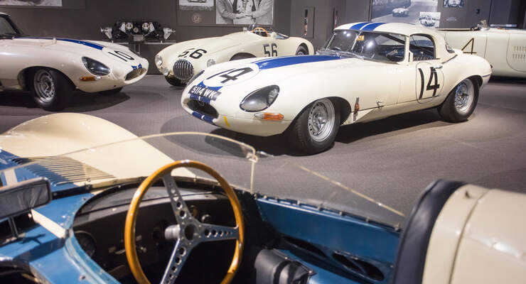 1963 Jaguar E-Type Lightweight Roadster - Pebble Beach 2017 - Auktion - Bonhams