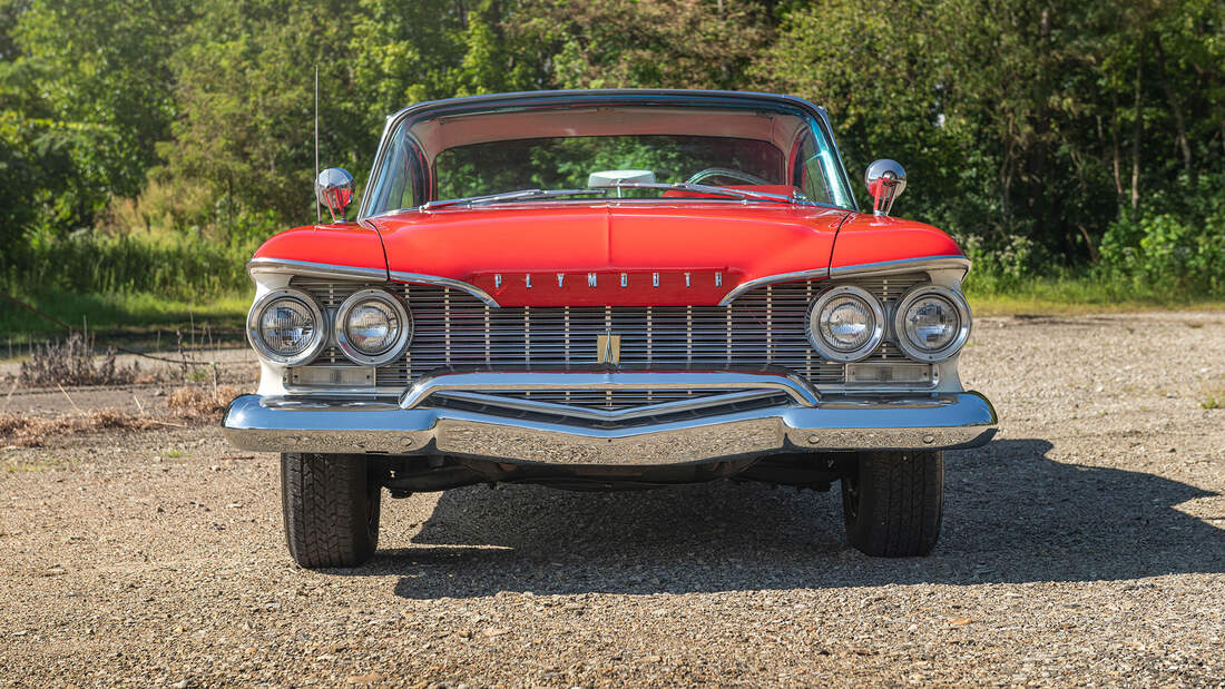 Plymouth Fury TwoDoor Hardtop (1960) mit Boot AUTO MOTOR UND SPORT