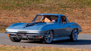 1967 CHEVROLET CORVETTE