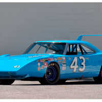 1970-Plymouth-Superbird-Richard-Petty-NASCAR-_-S96