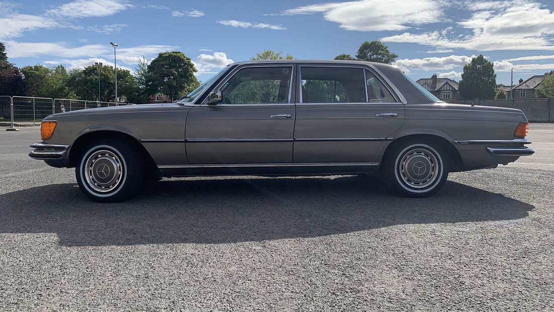 1980er Mercedes 450 SEL von Bono in der Auktion