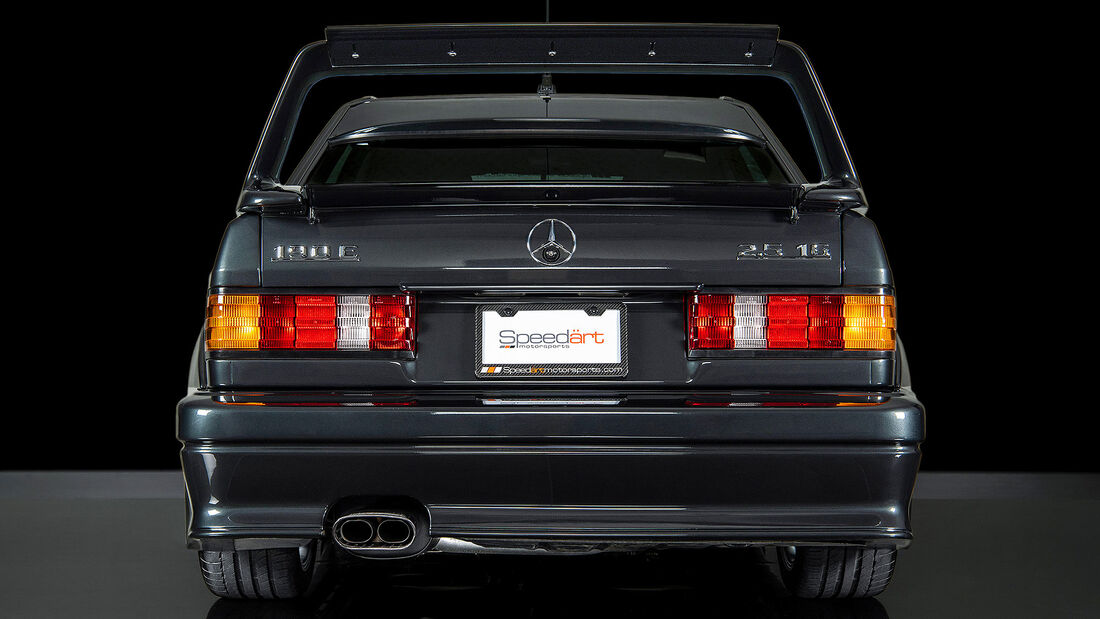 1990 Mercedes 190E 2.5-16 Evolution II