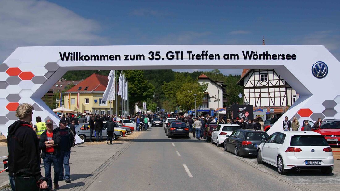 20_GTI_Treffen_Woerthersee_VW_Stand.jpg