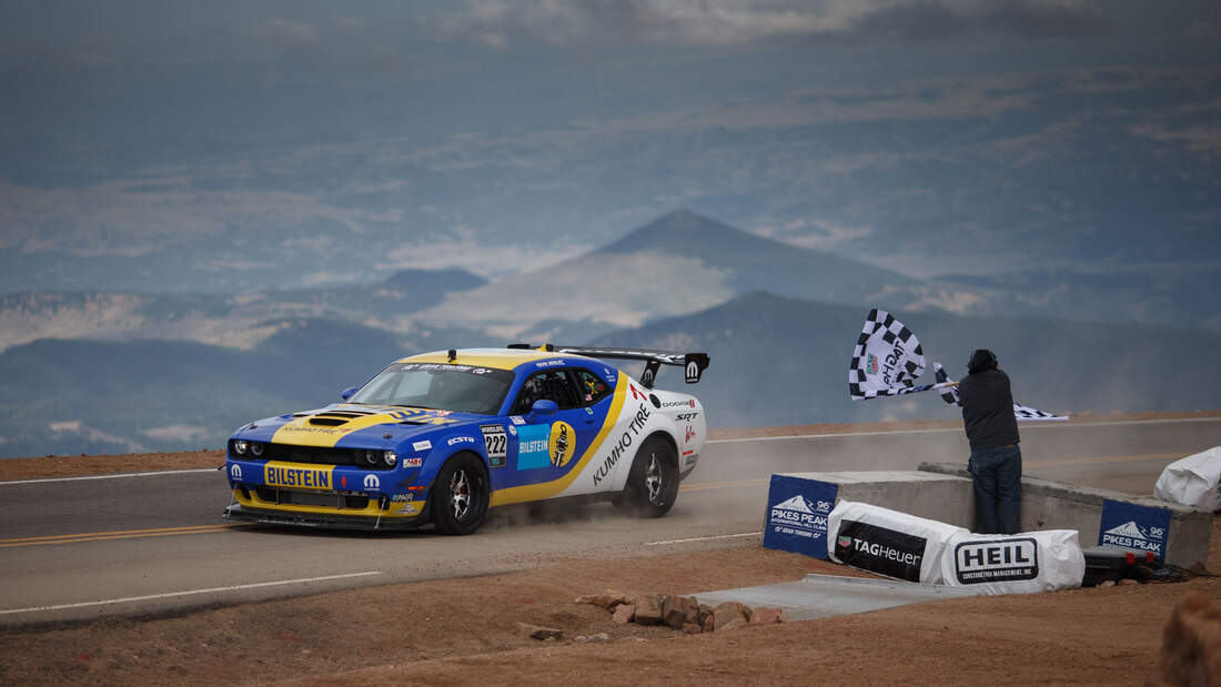 Pikes Peak 2018 Die Besten Fotos Vom Hill Climb In Colorado Auto Motor Und Sport