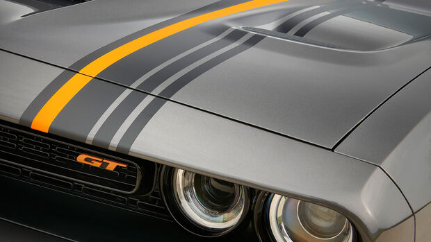 2022 Dodge Challenger GT RWD mit Hemi Orange Appearance Package