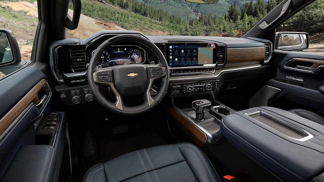 2023 Chevrolet Silverado High Country