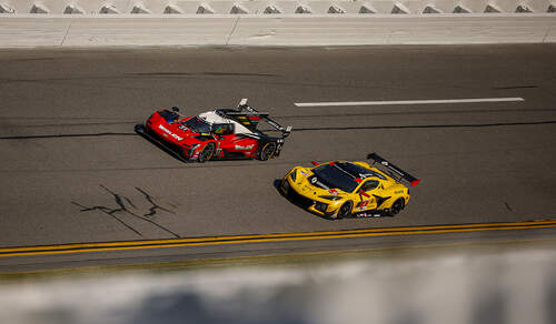 24 Stunden von Daytona 2025 - Cadillac V-Series-R. LMDh - Chevrolet Corvette Z06 GT3.R