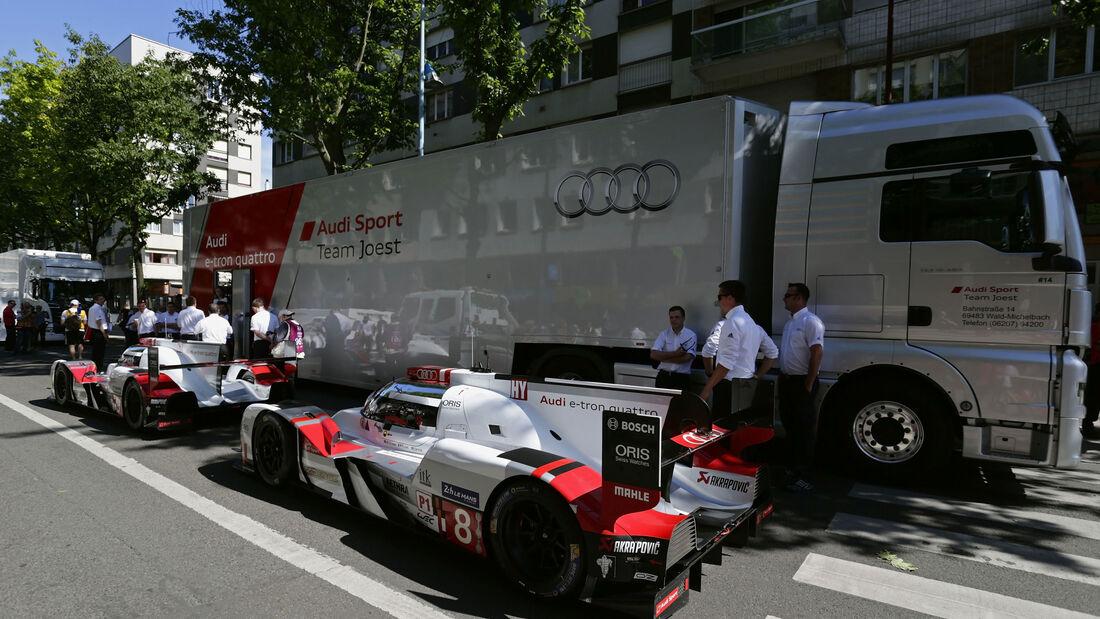 24h Le Mans 2015 - Scrutineering - Technische Abnahme - Audi R18 e-tron quattro