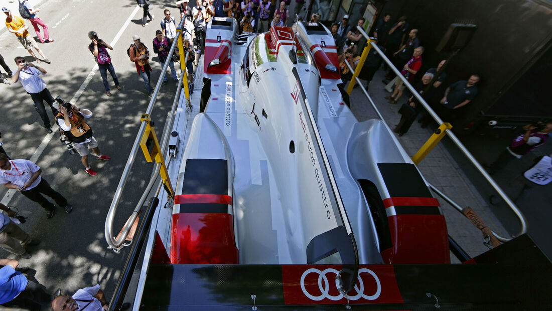 24h Le Mans 2015 - Scrutineering - Technische Abnahme - Audi R18 e-tron quattro