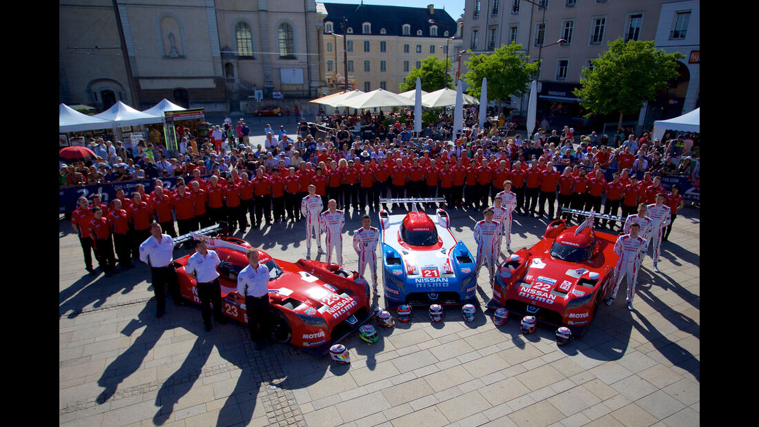 24h Le Mans 2015 - Scrutineering - Technische Abnahme - Nissan GT-R LM Nismo