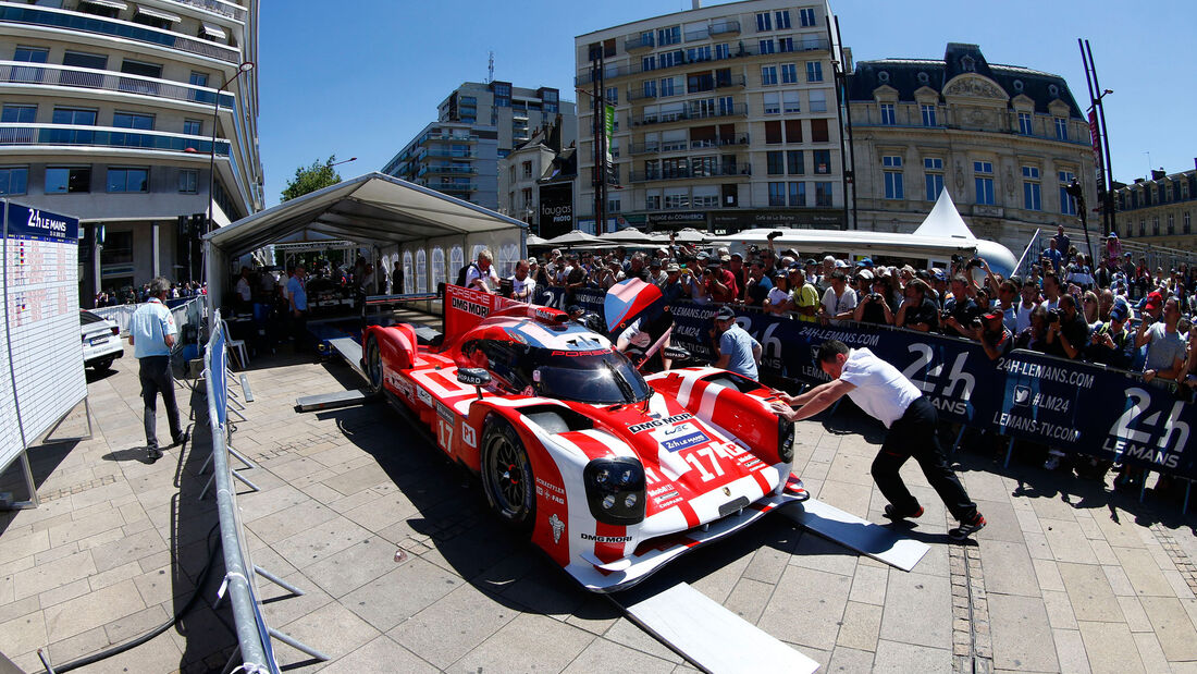 24h Le Mans 2015 - Scrutineering - Technische Abnahme - Porsche 919 Hybrid