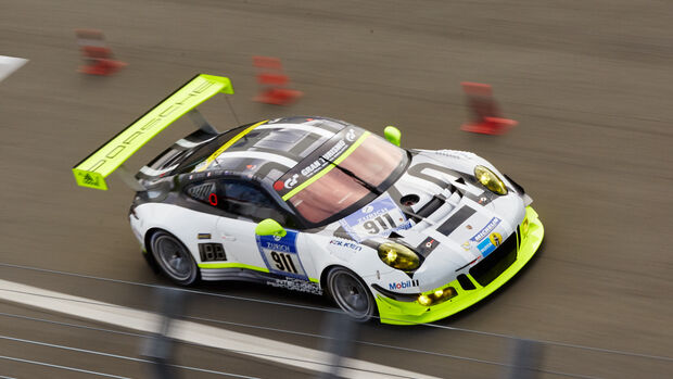 24h-Nürburgring - Nordschleife - Porsche 911 GT3 R - Manthey Racing - Klasse SP 9 - Startnummer #911