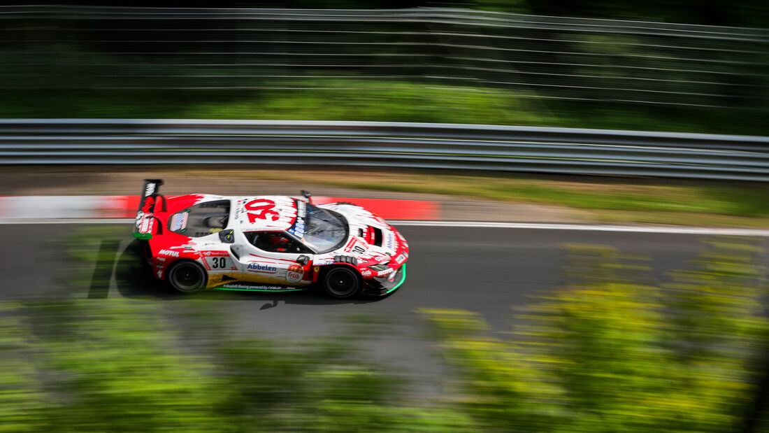 24h-Rennen Nürburgring 2023 - Ferrari 296 GT3 - Startnummer 30 - 21. Mai 2023