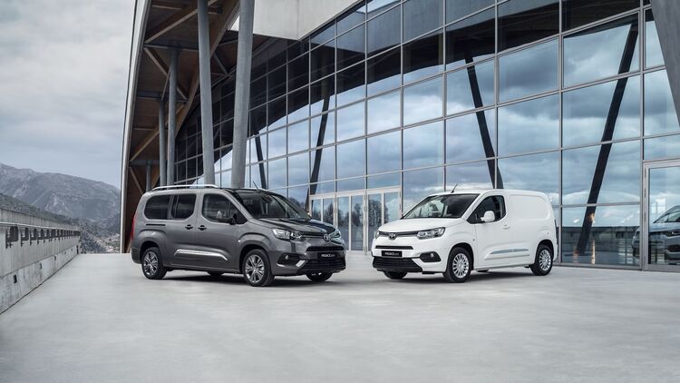 Toyota Proace City Neuer Hochdachkombi Ab April Im Handel Auto Motor Und Sport