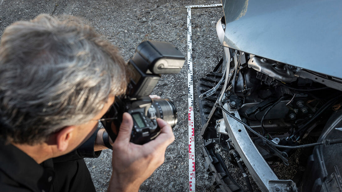 50 Jahre Mercedes-Benz Unfallforschung: Die Realität als Maßstab50 years of Mercedes-Benz Accident Research: Reality as the yardstick