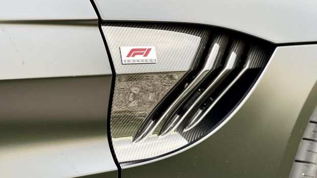 7/2022, Aston Martin Vantage F1 Edition Roadster