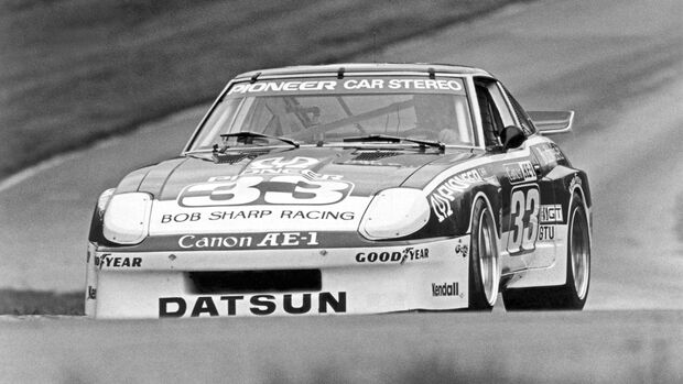 90 Jahre Nissan: Paul Newman in einem Datsun Z