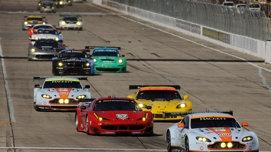 ALMS GT Sebring, Start-Ziel-Gerade, Rennszene