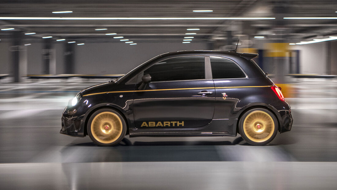 Fiat 500 Abarth 2021 обои на рабочий