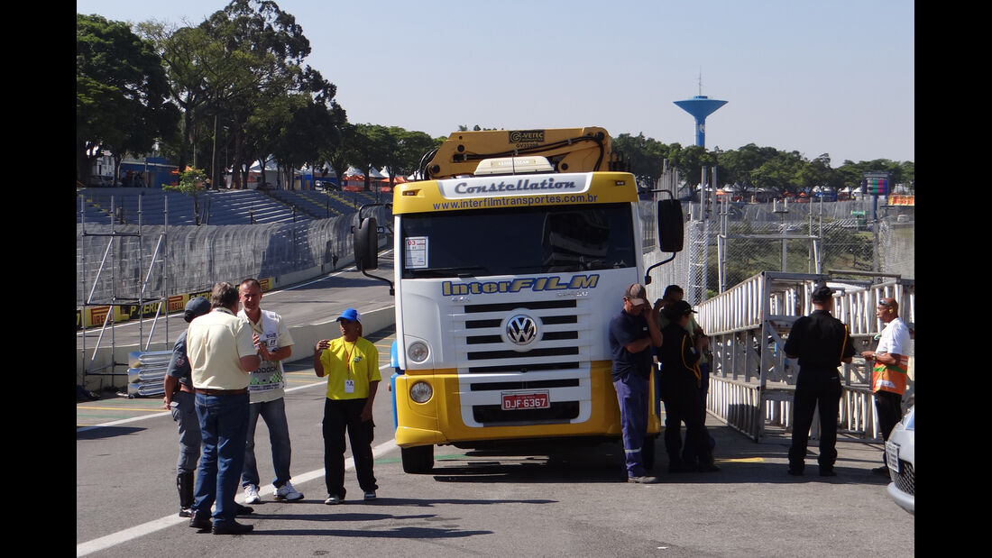 Abschleppwagen - Formel 1 - GP Brasilien - Sao Paulo - 22. November 2012