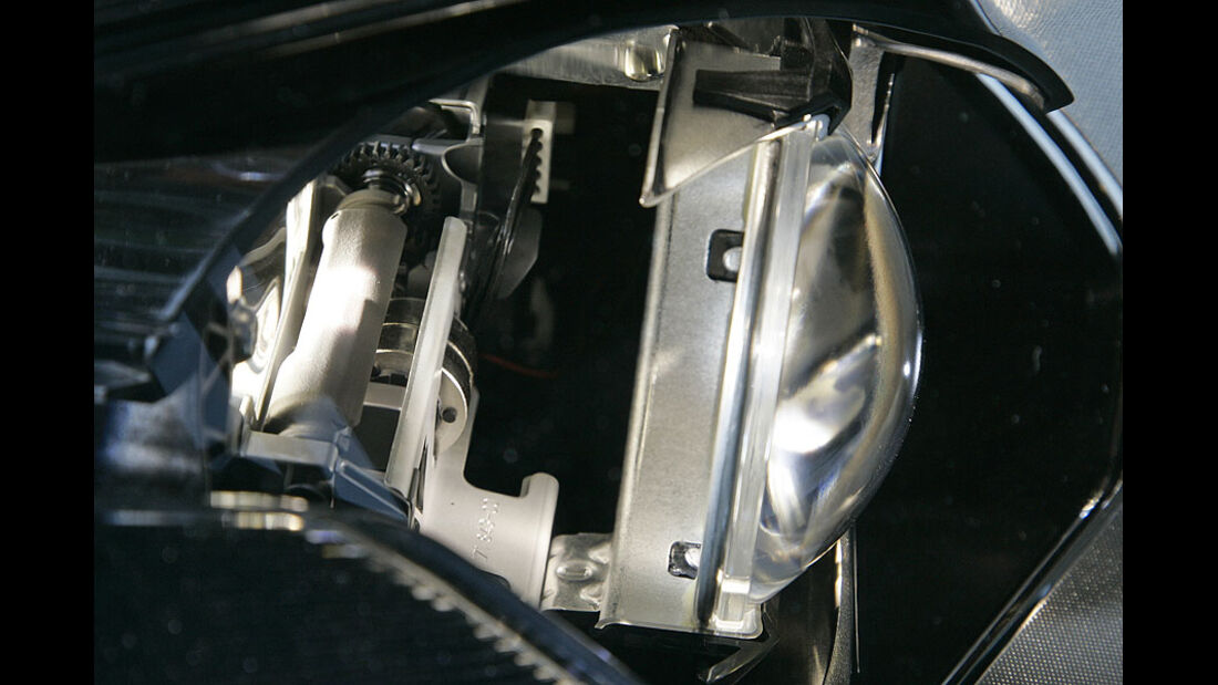 Adaptives Fernlicht im VW Touareg