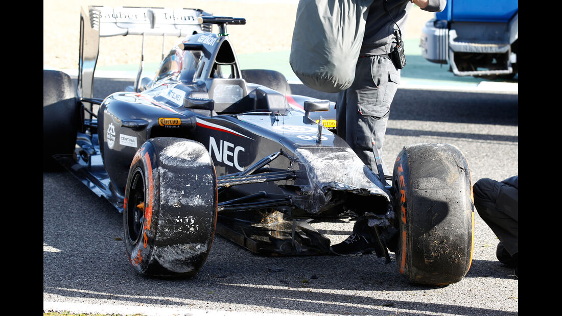 Adrian Sutil - Jerez Test - Crashs 2014