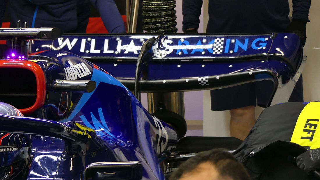 Alex Albon - Williams - Formel 1 - Test - Barcelona - 25. Februar 2022