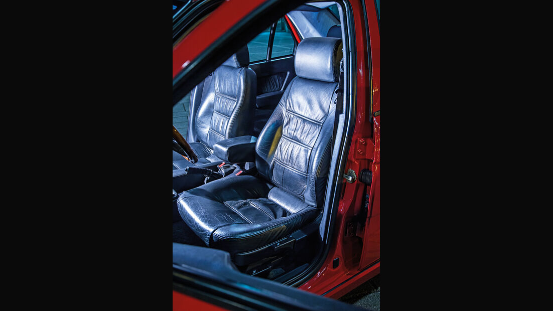 Alfa Romeo 155 2.0 Twin Spark, Fahrersitz